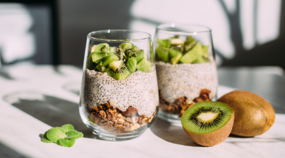 Chia Oat Parfait with Kiwi